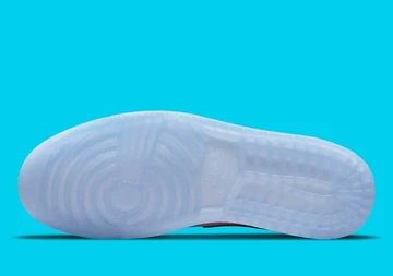 Air Jordan 1 Mid Barcelona Sweater: MJ’s Outfit auf einem Schuh