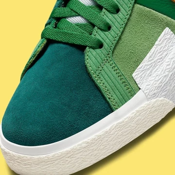 Nike SB Blazer Mid Mosaic Green