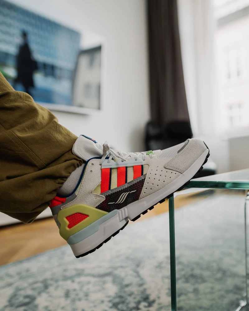adidas ZX 10000 Gray One - on feet | Dead Stock
