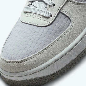 Nike Air Force 1 Toasty: recycelt und cozy