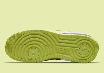 Air Force 1 Fontanka Yellow Strike