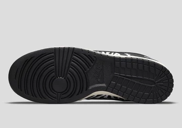 Quartersnacks x Nike SB Dunk Low