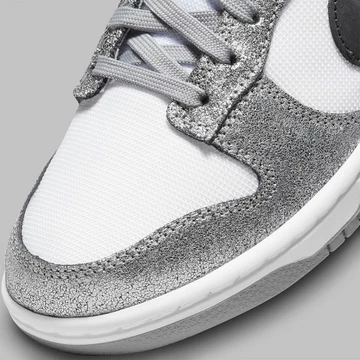 Der Dunk Low Shimmer - für mehr Glitzer am Fuß