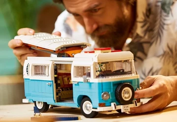 LEGO Volkswagen T2 Campingbus