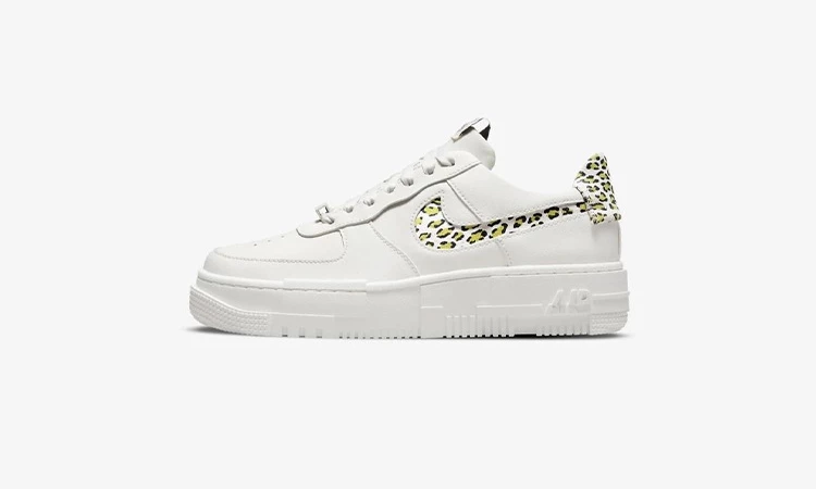 Nike Air Force 1 Pixel Light Lemon Leopard Dead Stock