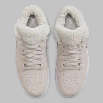 Jordan 1 Low Sherpa Fleece-DO0750-002