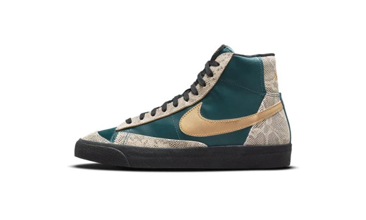 Nike Blazer Mid Lucha Libre