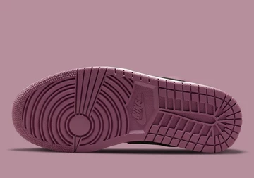 Jordan 1 Low Magenta