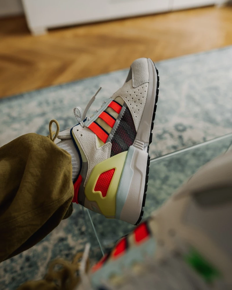onedropまとめ売り 未使用 OFFSPRING x ADIDAS ZX 8000 29.5cm - メルカリ