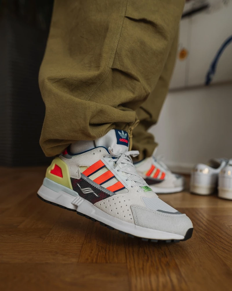 adidas ZX 10000 Gray One - on feet | Dead Stock
