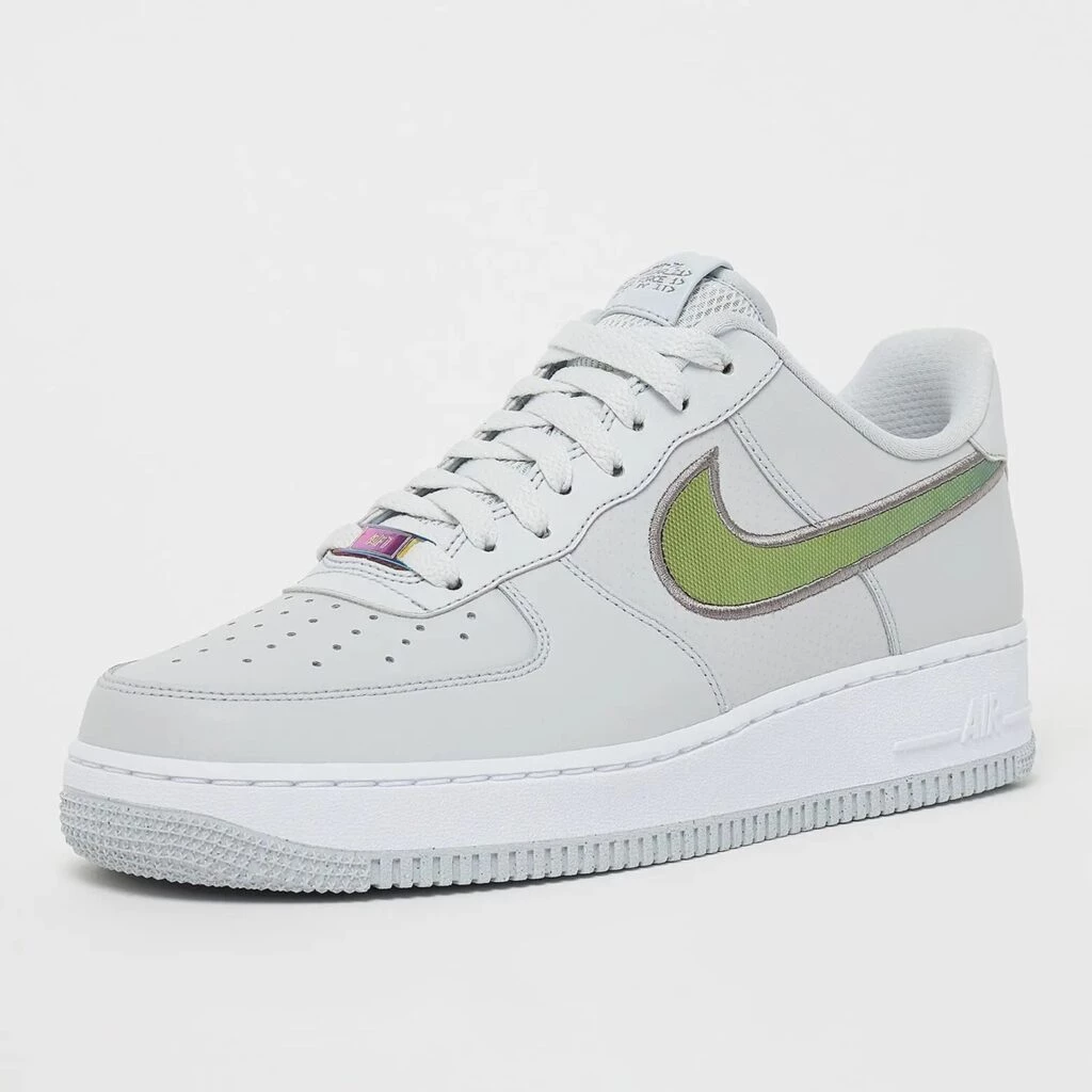 Air Force Iridescent Pure Platinum DN4925-001 Dead Stock