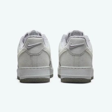 Nike Air Force 1 Toasty: recycelt und cozy