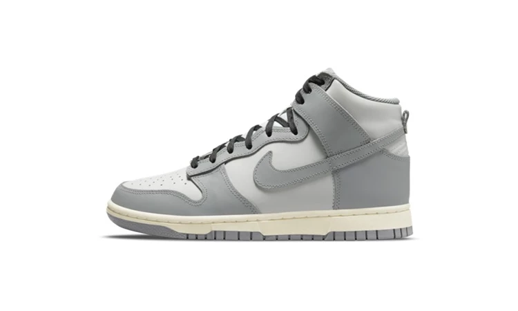 Nike Dunk High Aged Grey