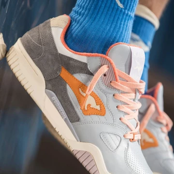 Atelier Kamp x KangaROOS Ultralite Vic