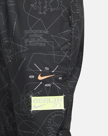 Nike Berlin Run 2021 Apparel
