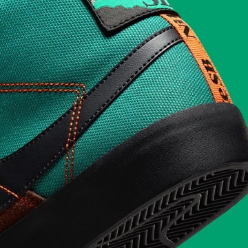 Nike SB Blazer Mid Acclimate Noble Green