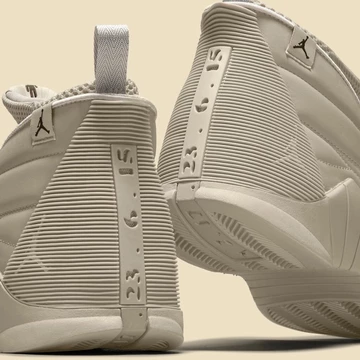 Billie Eilish Jordan 15