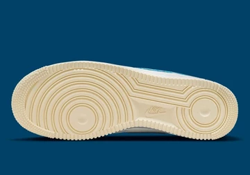 Air Force 1 UNDEFEATED 5 On It