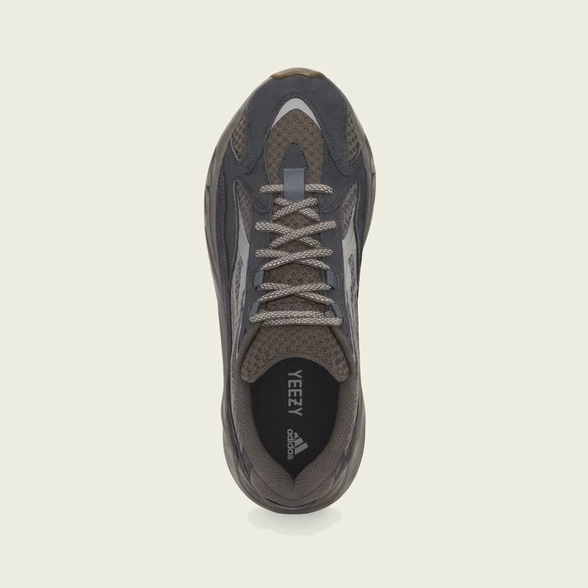 adidas Yeezy Boost 700 V2 Mauve GZ0724 | Dead Stock