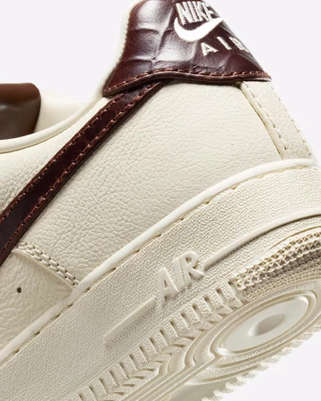 Air Force 1 PRM Soft Pearl Detailbild