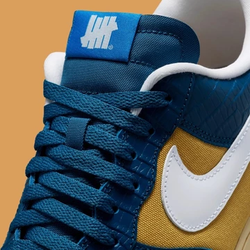 Air Force 1 UNDEFEATED Court Blue