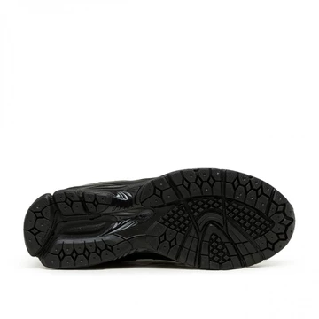 New Balance 2002 Black