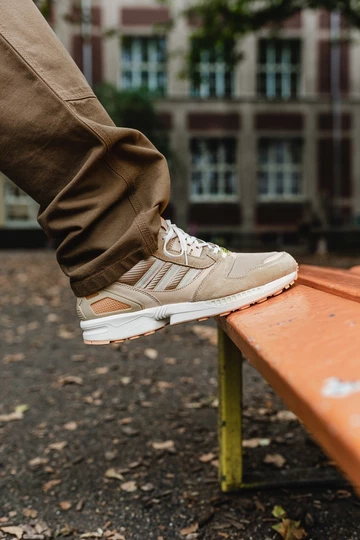 ZX 8000 Hazy Beige