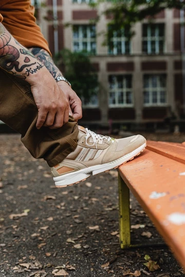 ZX 8000 Hazy Beige
