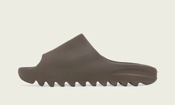 Yeezy Slides Soot
