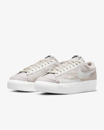 Nike Blazer Low Platform Light Bone
