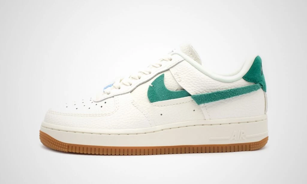 Air Force 1 LXX Mystic Green BV0740 100 Dead Stock