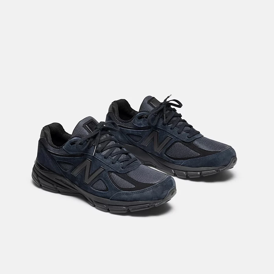 jjjjound-x-new-balance-990-v4-