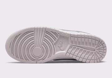 Nike Dunk Low Light Violet