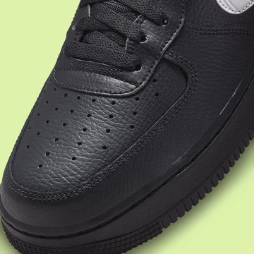 Air Force 1 Low Pivot Point Black