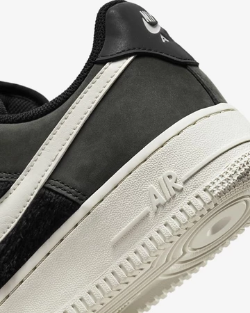 Air Force 1 Black Light Bone