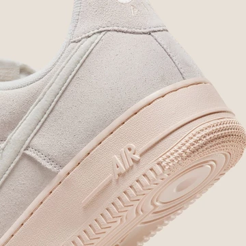 Air Force 1 Summit White