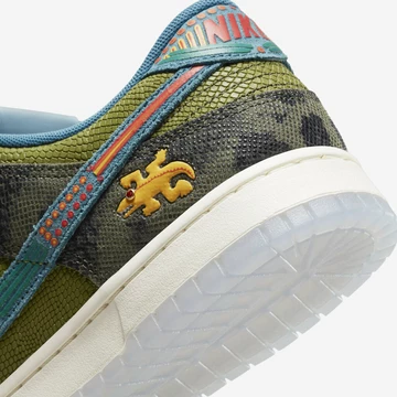 Dunk Low Siempre Familia