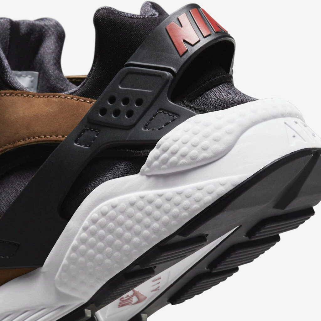 Trainer Huarache Nike Air Huarache Escape NIKE 2002 AIR TRAINER