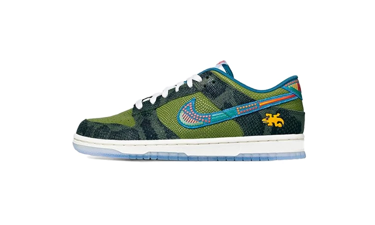 Dunk Low Siempre Familia