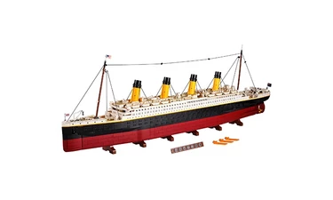 LEGO Titanic