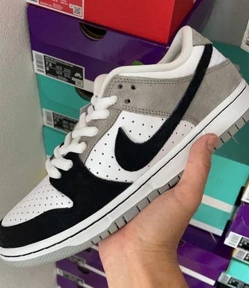 Nike SB Dunk Low Chlorophyll