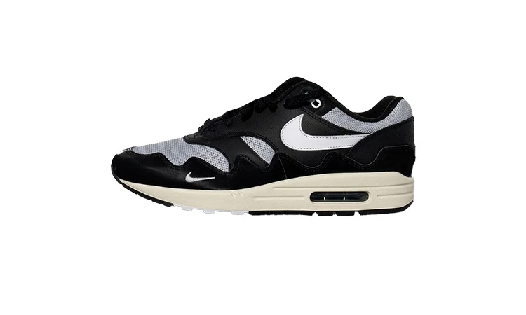 Nike air max 1 black and white mens best sale