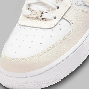 Air Force 1 Swooshes Sail