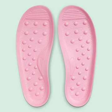 Nike Offline Pack Enamel Green