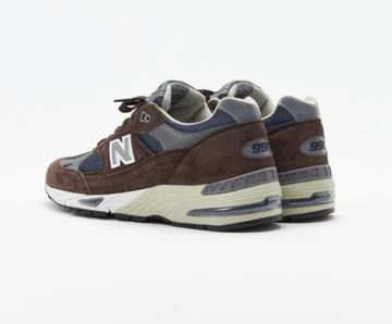 New Balance 991 Brown
