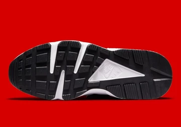 Air Huarache Liverpool FC Official Pictures