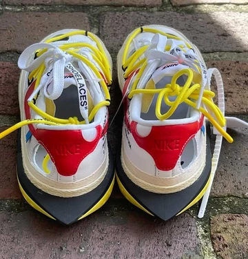 Off White x Nike Blazer Low  White Red