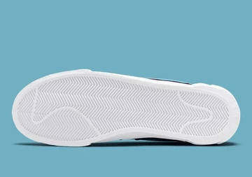 KAWS x sacai x Nike Blazer Low Purple Dusk