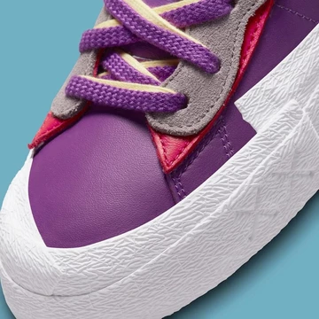 KAWS x sacai x Nike Blazer Low Purple Dusk