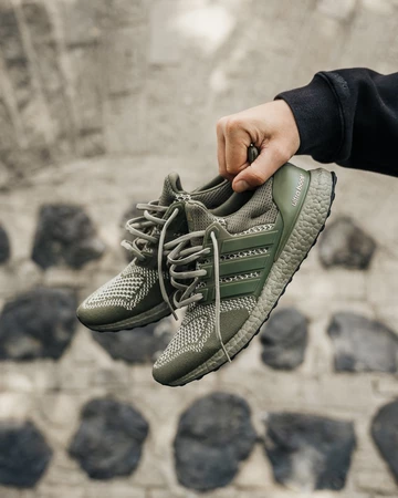 adidas Ultra Boost Olive